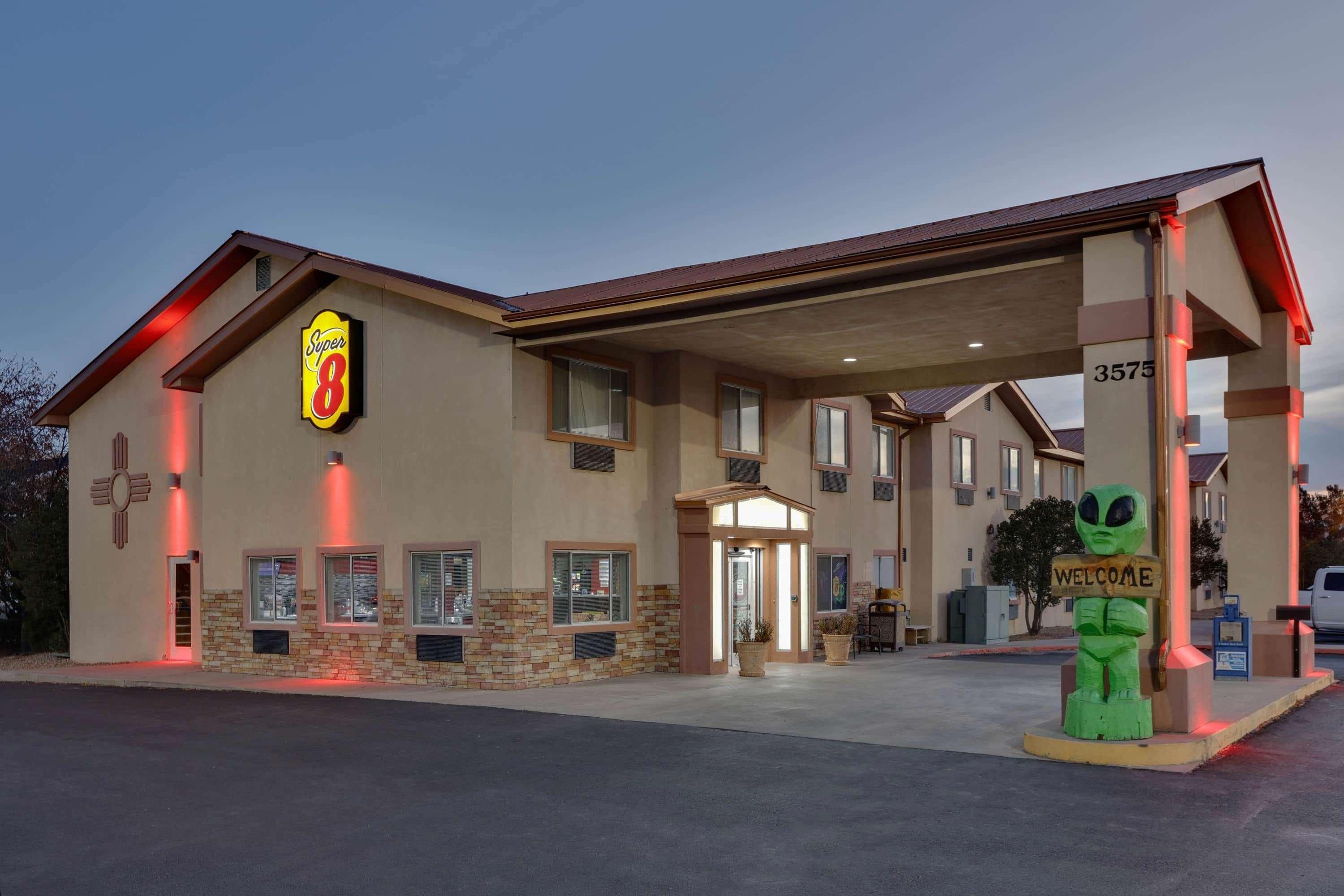 Motel Super 8 By Wyndham Roswell Exterior foto
